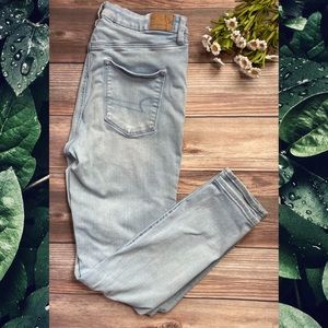 American Eagle Curvy Hi-Rise Jeggings